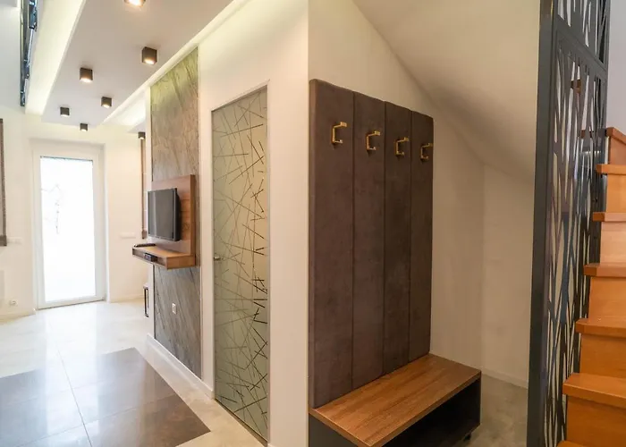 La Premium Panzio Apartment *